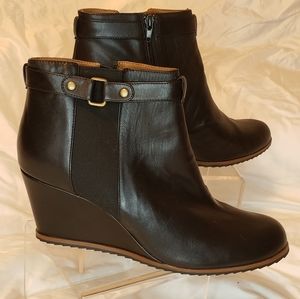 Leather wedge heel ankle boots